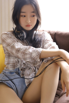 粉嫩虎白女18P